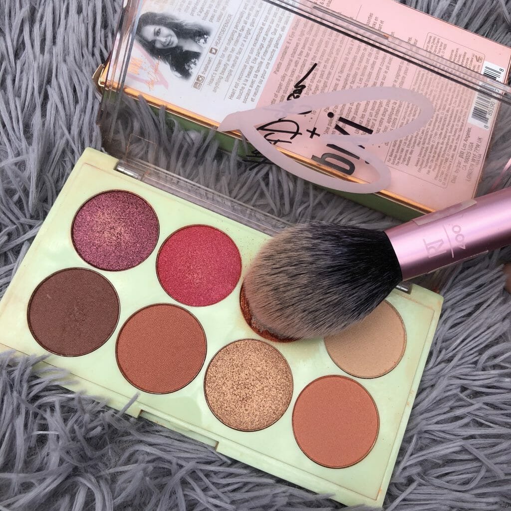 pixi beauty heart defense palette