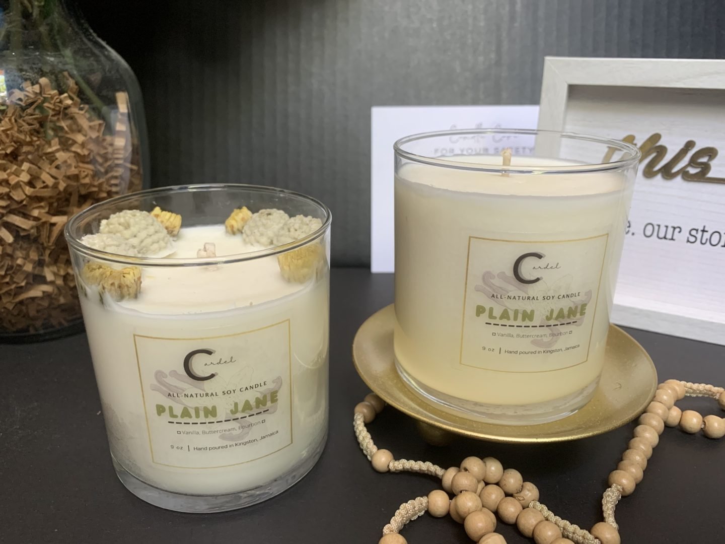 Plain Jane candle with money flowers